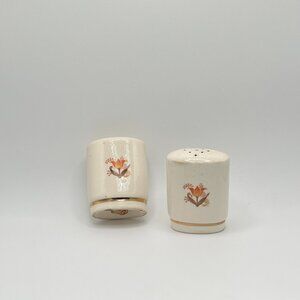 Vintage Harker Bakerite 22k Gold Salt & Pepper Shakers Tulip 3.5" Pair Cottage